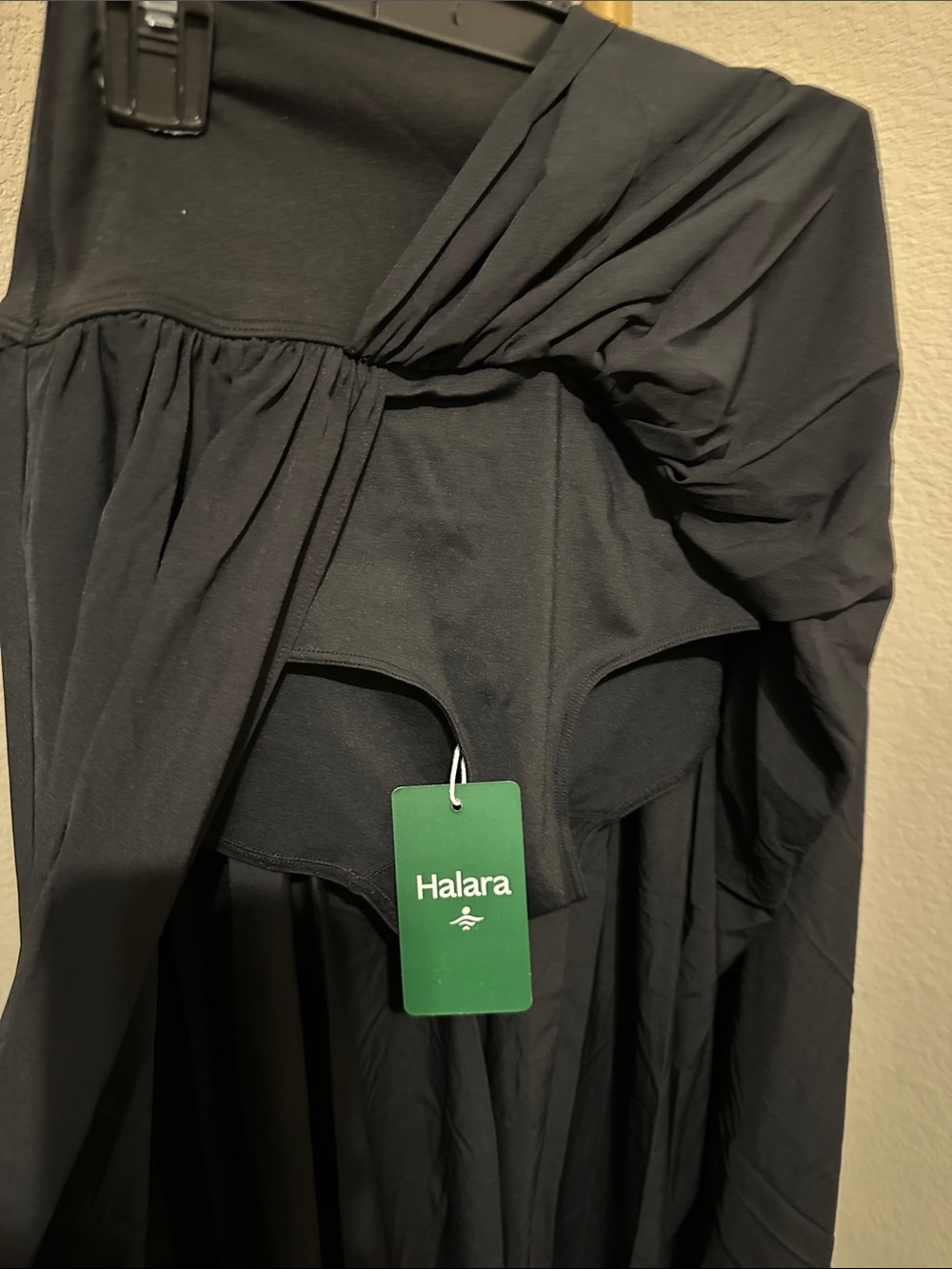 HALARA Halara Black Athleisure Maxi Skirt – NWT - Picture 2 of 4